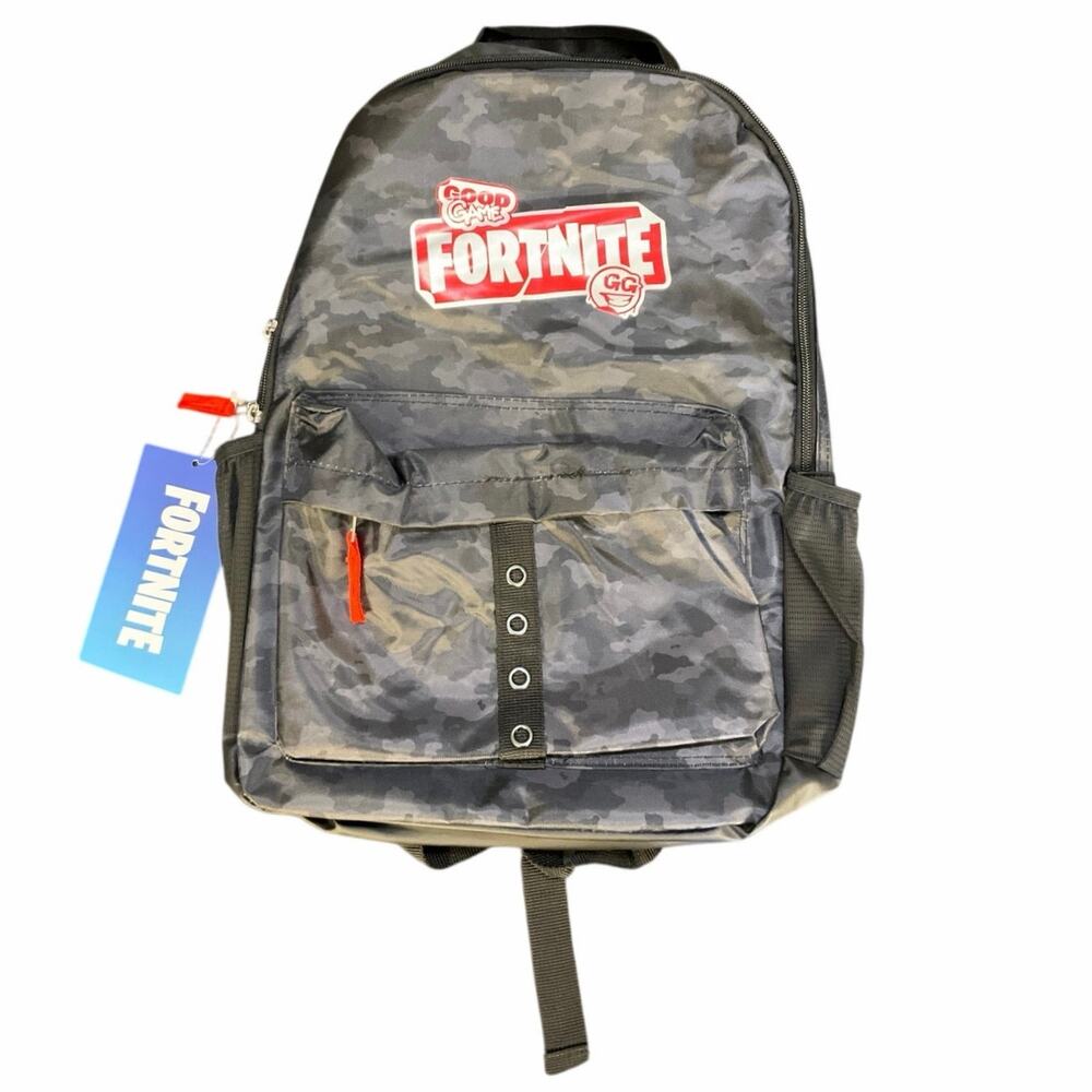 NWT Fortnite Good Game Gray Camo 17” Backpack Laptop Sleeve School Bag